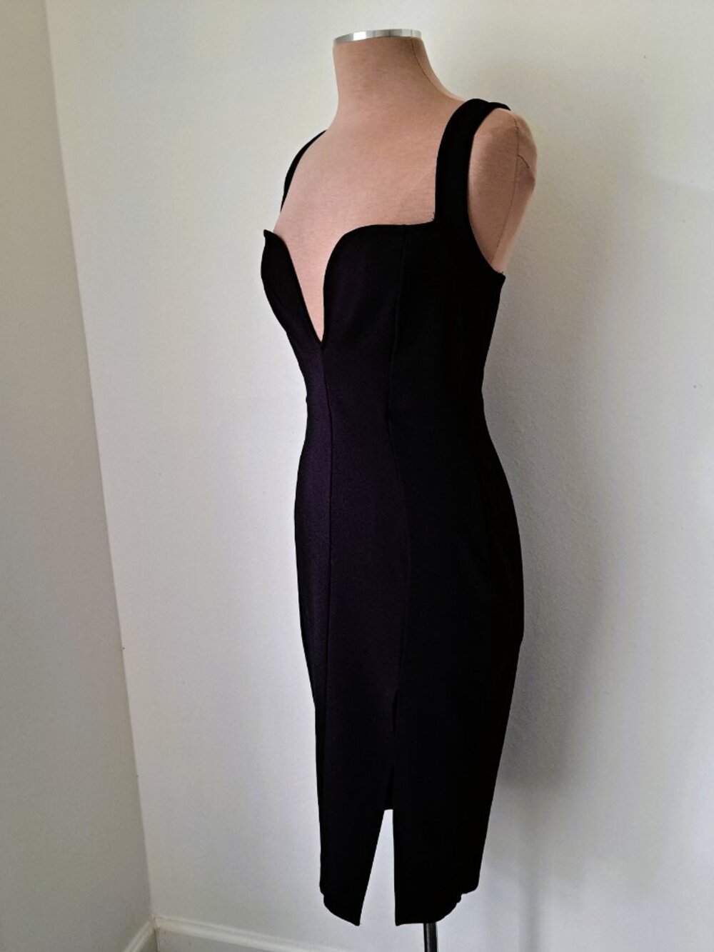 Cameo Women's Stretch Midi Dress Color Black Size S/M - Picture 6 of 7